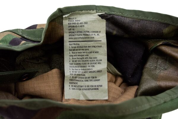 US. MILITARY ISSUED MOLLE II RADIO POUCH WOODLAND CAMOUFLAGE - Image 3